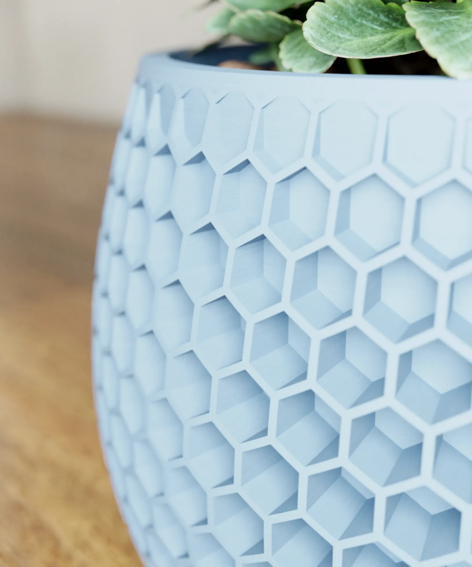 Lightweight Honeycomb Planter Pot With Drip Tray - Large